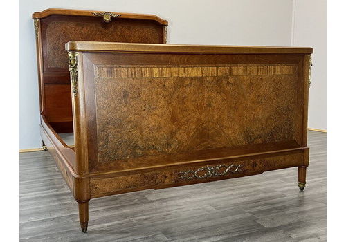 Antique King Size Beds