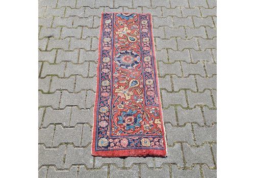 Red Vintage Rugs