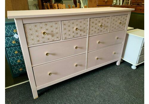 Vintage Bedroom Furniture