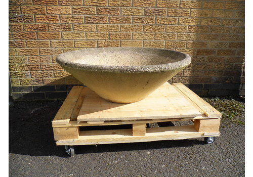 Mid Century Modern Plant Pots and Planters