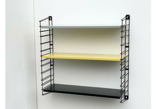 Tomado Shelves