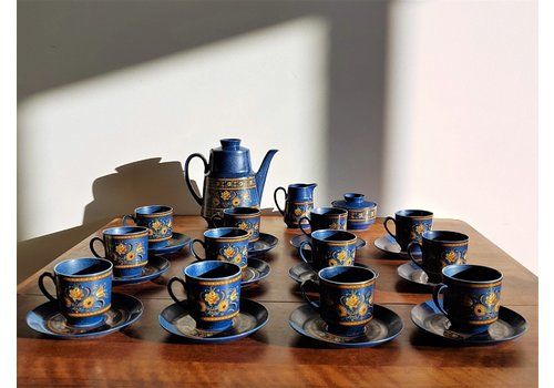 Shabby Chic Tea Pots & Coffee Sets